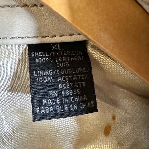 DKNY Vintage Leather Jacket.  Size XL - Picture 13 of 13